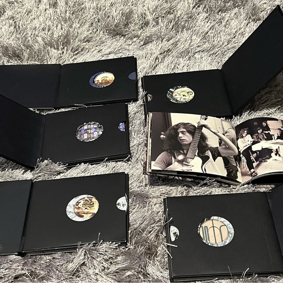 SOLD LED ZEPPELIN The complete studio recording‘s 10 CD box set NIB - Picture 2 of 13